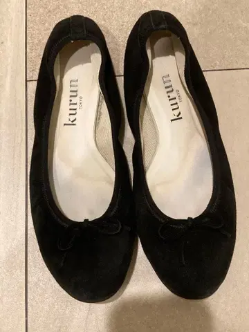 kurun 스웨이드 블랙 플랫슈즈 리본 포함