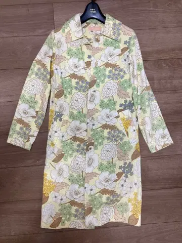 일본제 총꽃무늬 스프링 코트