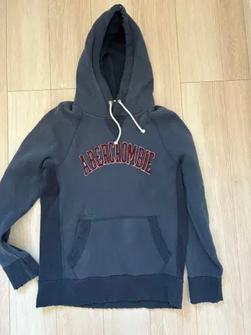 Abercrombie & Fitch 네이비 후드티 S 사이즈