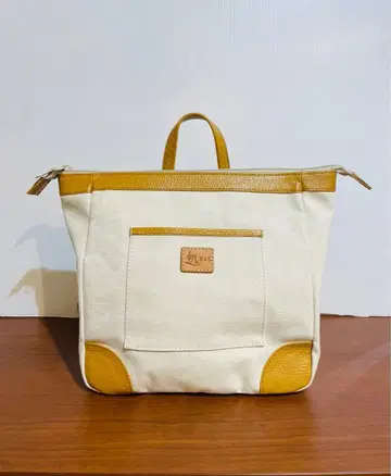 호(HAL) 캔버스 가죽 럭색