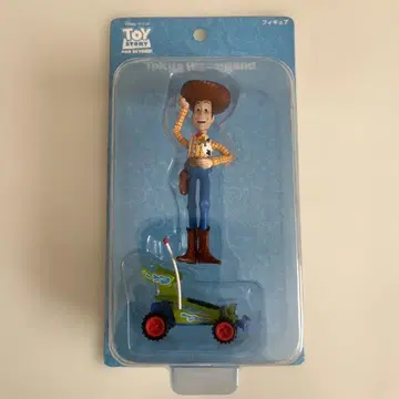 디즈니랜드 토이스토리 우디 피규어