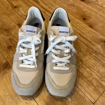 노베스타 신발