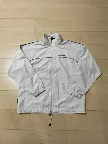 GOLDWIN 화이트 나일론 자켓