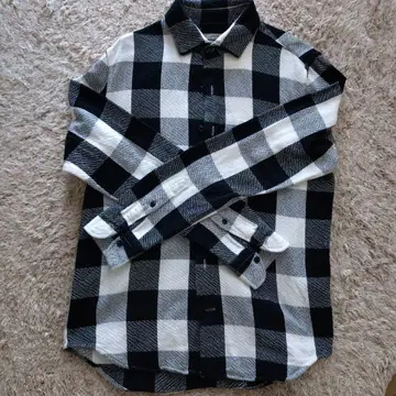 TMT 화이트 블랙 체크 무늬 플란넬 셔츠 긴팔