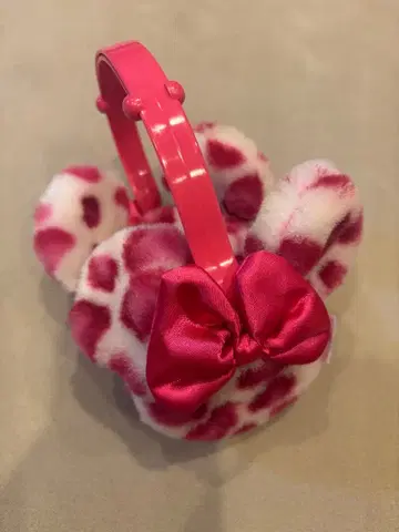 핑크와 화이트 레오파드 무늬 귀도리