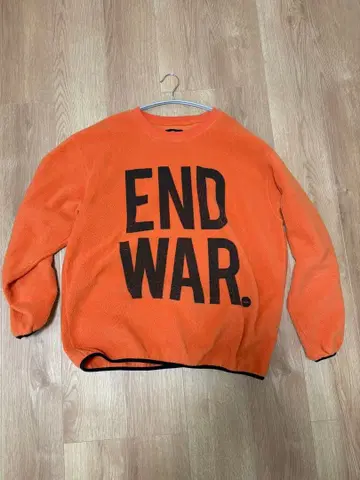 CHALLENGER BRIGADE 오렌지 플리스 L