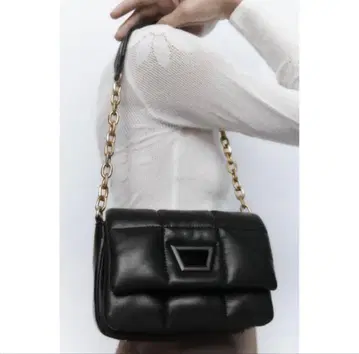 ZARA 퀼팅 숄더백 체인백