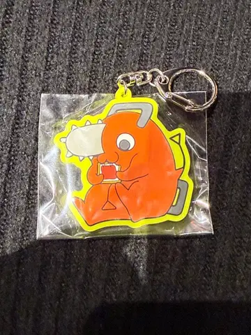 체인소 맨 마네코 포치타 러버 키링 덴지