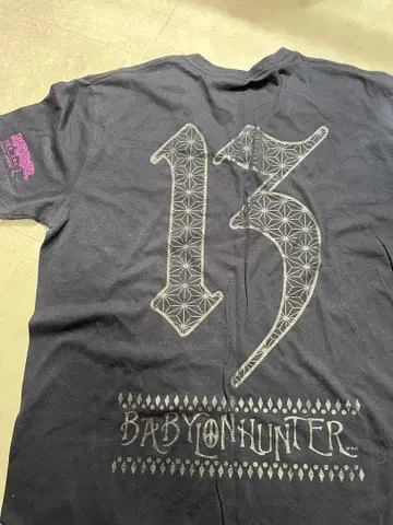 Rize BABYLONHUNTER 13 V넥T셔츠