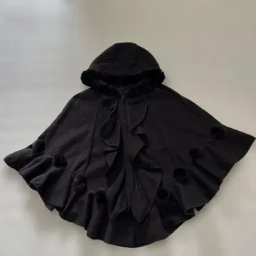 TO BE CHIC 프릴 달린 브라운 판초 케이프 코트