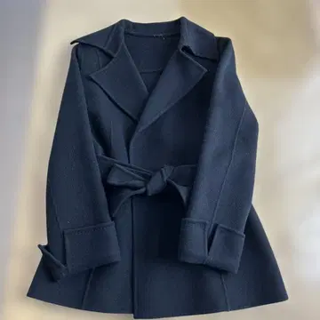 블랙 캐시미어 혼방 하프 코트