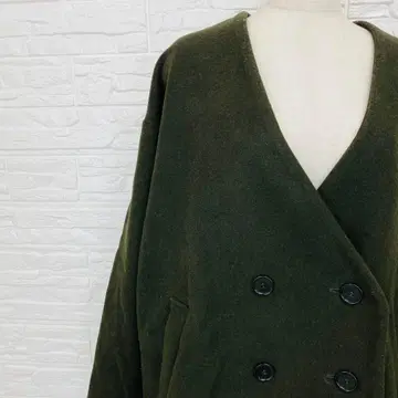 KBF 올리브 그린 더블 버튼 노카라 자켓 코트