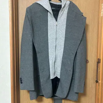 ZARA 후드 부착풍 자켓 코트 MEX 24 사이즈