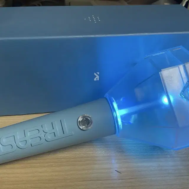 트레저 응원봉 트라이트 1기 구버전 양도 판매 포카 콘서트