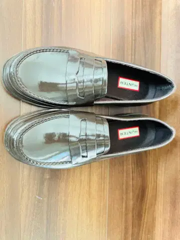 HUNTER 브라운 로퍼