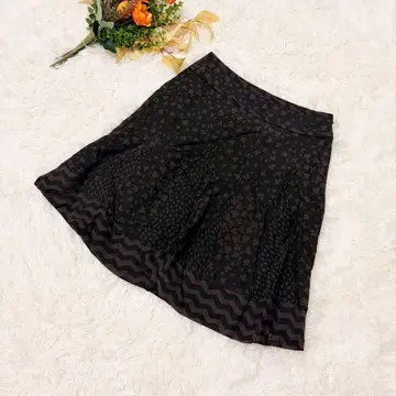 SONIA BY SONIA RYKIEL 스커트 꽃무늬 절개 디자인 모드