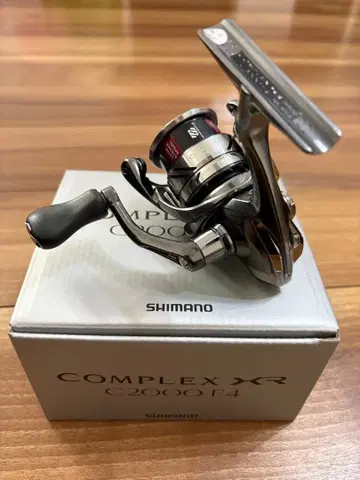SHIMANO COMPLEX XR C2000 F4 스피닝 릴