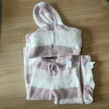 [ 미사용 새상품 ] 젤라또피케 룸웨어 3세트