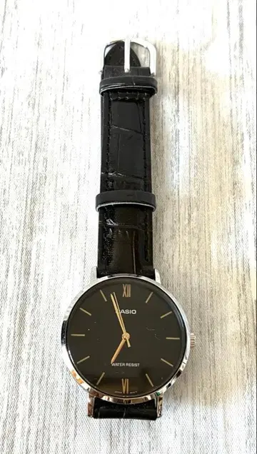 CASIO 아날로그 손목시계 모던 디자인 다이얼 블랙 블랙 가죽