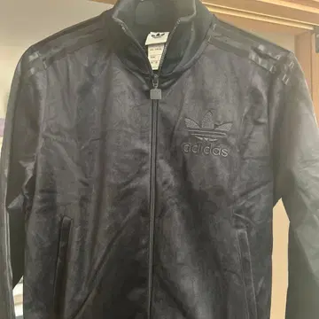 adidas 벨로아 트랙 탑