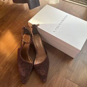 LAGUNAMOON LADY 비대칭 펌프스