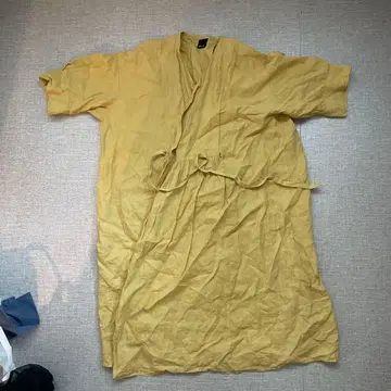 note et silence. 반팔 셔츠 원피스 머스타드