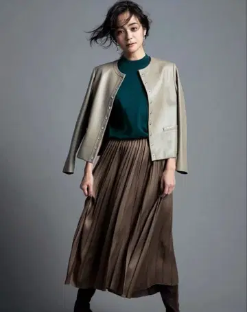 [ 23구 ] 새틴 플리츠 스커트 비대칭 브라운 38