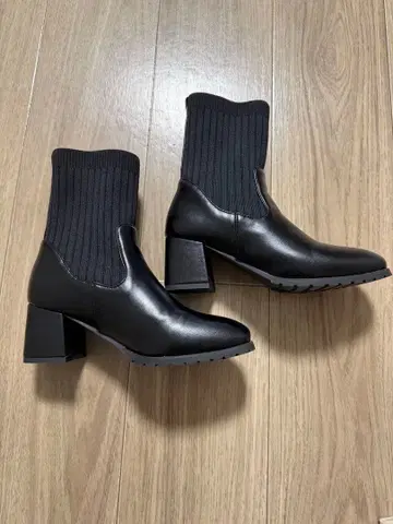 S 사이즈*ORiental Traffic*블랙 니트 삭스 숏부츠