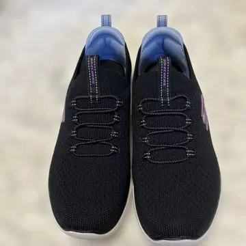 스케쳐스 메모리폼 스트레치핏 23cm