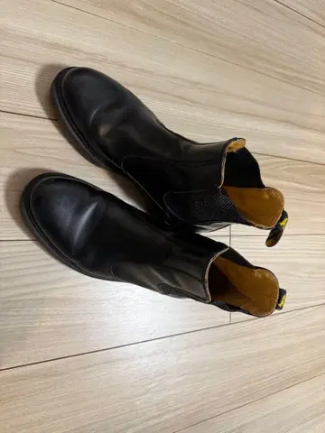 닥터마틴 사이드 고어 부츠