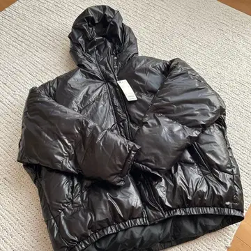 택 포함 새상품 GU 여성용 블랙 충전솜 다운 자켓 L 사이즈 블랙