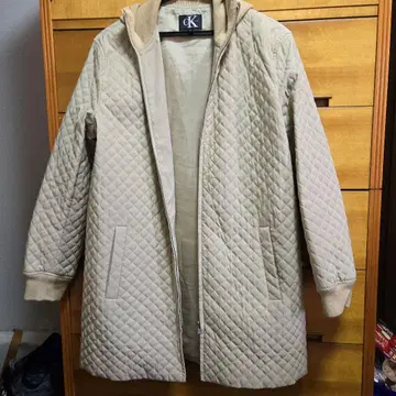 캘빈 클라인 퀼팅 여성용 자켓 사이즈 4