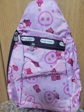 드럭스토어 숄더백