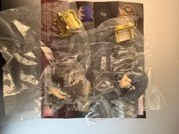 죠죠콜렉션 jojoworld 죠셉 히가시카타 죠스케 세트