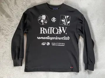 Romantic Crown 블랙 트레이닝복