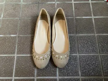 ORientalTRaffic 베이지 스터드 장식 플랫슈즈