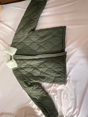 [ 새상품급 ] [ gam-gak ] 퀼팅 자켓 올리브 그린