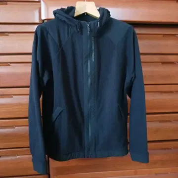 Under Armour 골프 자켓