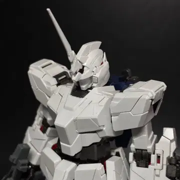 MG 1/100 RX-0 유니콘 건담 [ 완성품 ]
