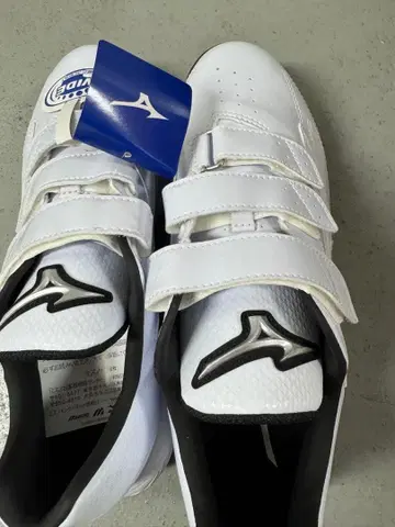 미즈노 셀렉트 나인 트레이너 2 26.0 화이트