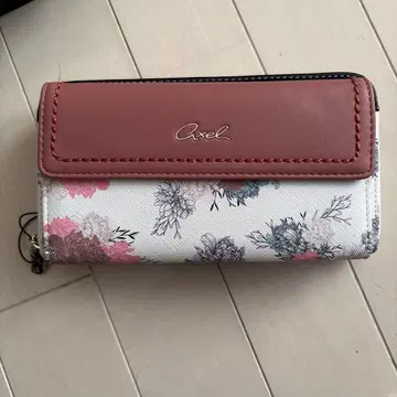 Axel 플라워 프린트 장지갑