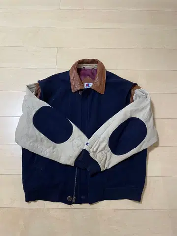 Champion 네이비 자켓