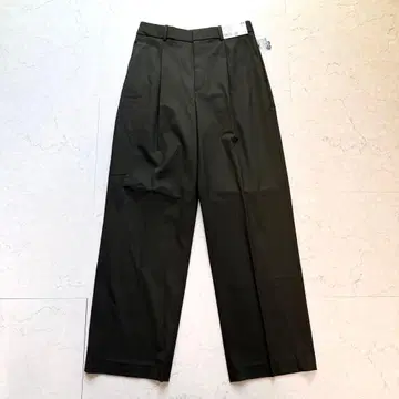 새상품 유니클로 턱 와이드 팬츠 긴 길이 L 다크 그린