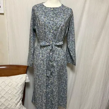 LIBERTY 플라워 프린트 긴팔 원피스