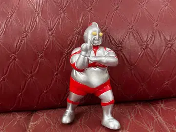 데브트라맨 피규어