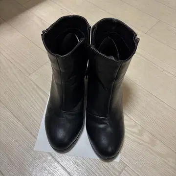 힐 숏부츠 블랙 L