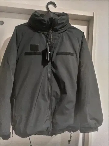 방한 스탠드 카라 블랙 충전솜 다운 자켓 L