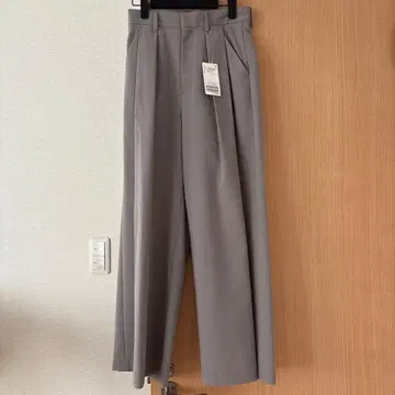 그레이 와이드 팬츠 플리츠