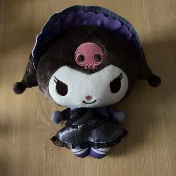 쿠로미 봉제 인형