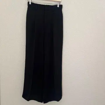 1er 프리미어 블랙 팬츠